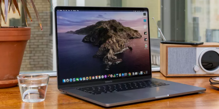 14 inç MacBook Pro İle İlgili Yeni Ayrıntılar Ortaya Çıkmaya Başladı