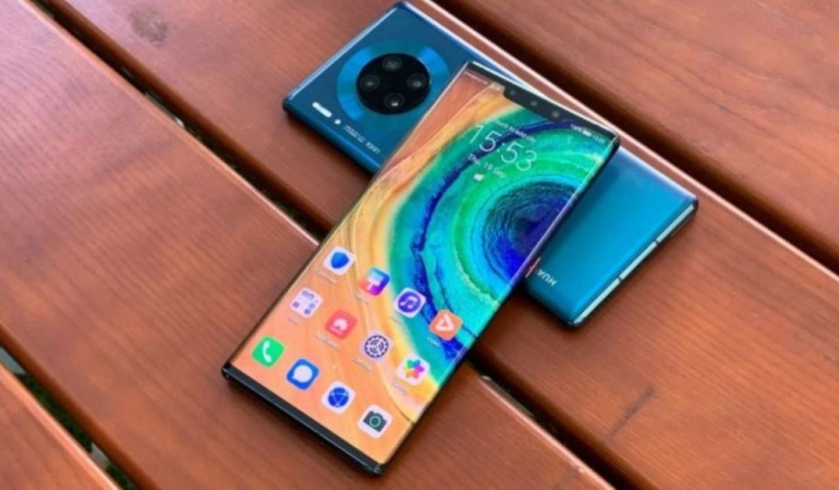 Huawei Mate 40 Pro İçin Yapılan Kamera Konsepti