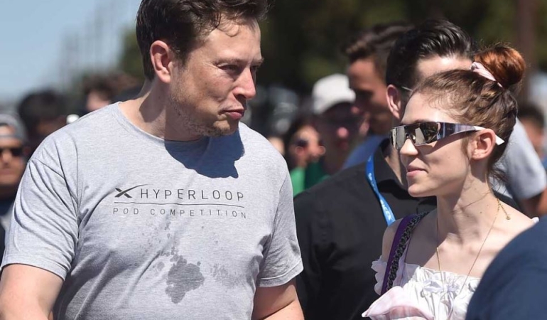 Elon Musk ve Grimes Çifti,“X Æ A-12” İsminin Anlamını Açıkladı