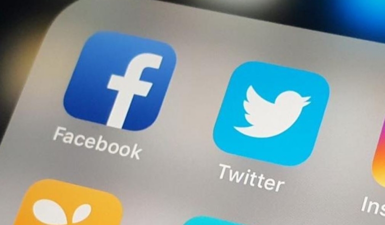 Facebook Bir Metaverse Platformu ile Geleceğe Bakış