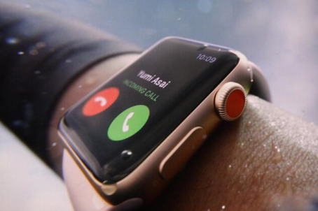 Apple’dan Dikkat Çeken iPhone ve Apple Watch Site Tasarımları!