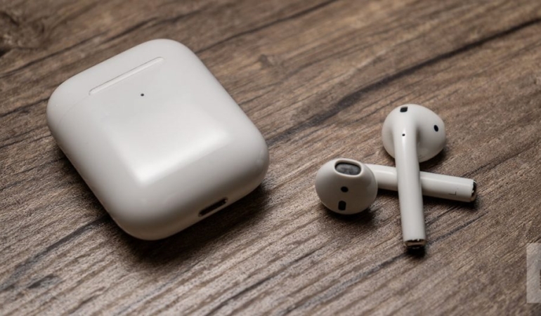 Apple, Satışlar Düştükçe AirPods Üretim Planlarını Düşürüyor