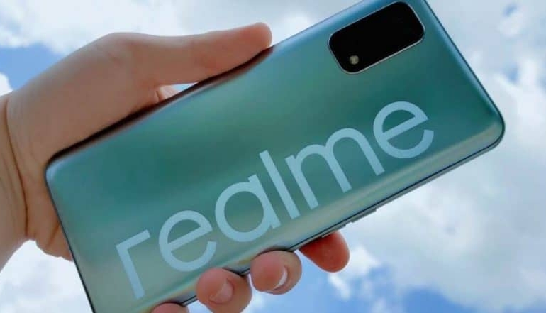 Realme V5 Canlı Çekimleri Önemli Özellikleri, Renk Çeşitlerini Gösteriyor