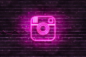 thumb-instagram-purple-logo-4k-purple-brickwall-instagram-logo-brands