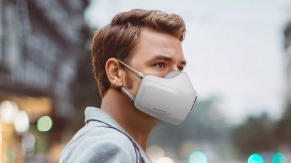 LG’den Pil ile Çalışan Maske Geliyor!