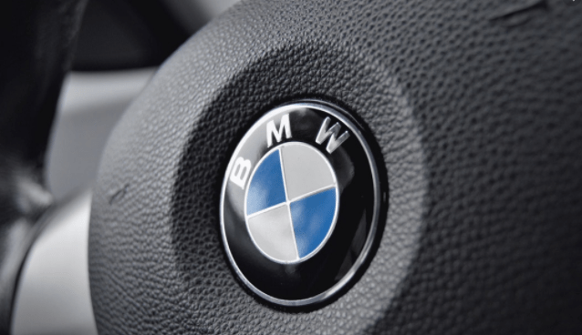 BMW Yeni Direksiyon Patenti Aldı!