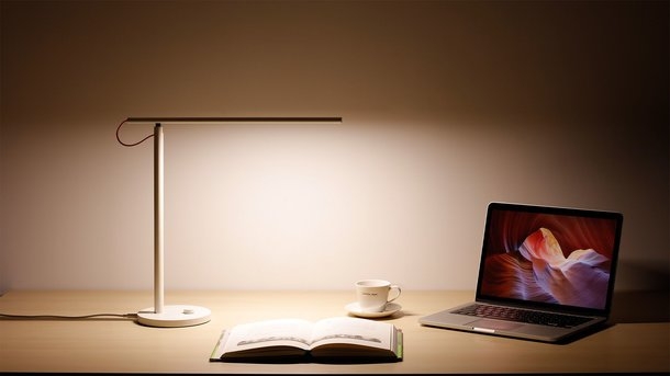 Huawei Darren Smart Table Lamp 2, Mi Lamp’e 179 Yen İle Rakip Oluyor! ~ 26 $(12,45 Türk Lirası)