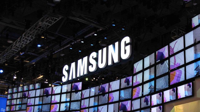 Samsung ve Stanford, 10.000PPI OLED Ekran Yapmak İçin İşbirliği Yapıyor