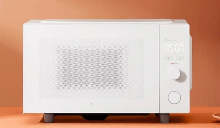 Xiaomi,  78 $ Karşılığında Yeni Mijia Konveksiyonlu Mikrodalga Fırınını Piyasaya Sürdü