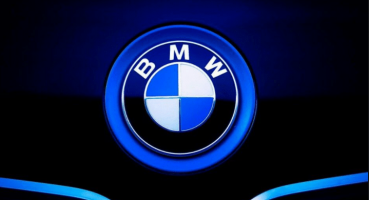 BMW, Markasının En Güçlü Motosikleti M1000RR’yi Tanıttı!