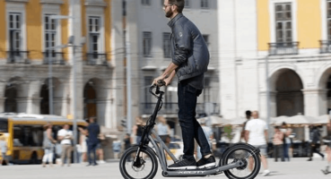 Uzun Menzilli Elektrikli Scooter: BMW X2City!