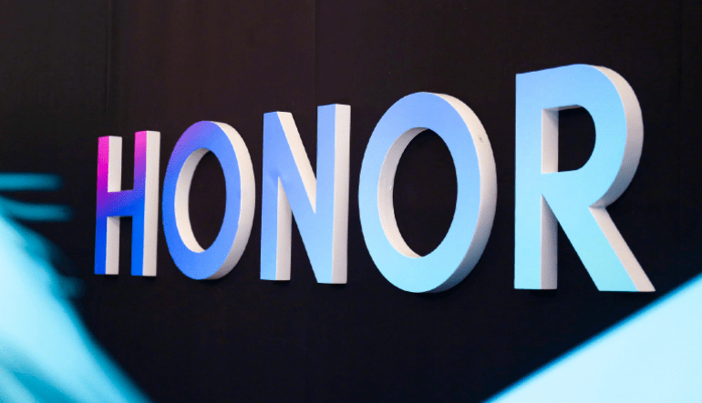 Honor, İlk Oyuncu Bilgisayarı Hunter V700’ü Duyurdu!