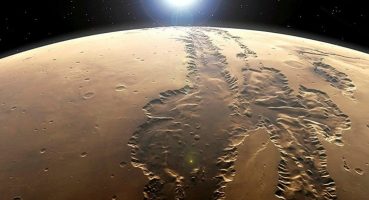 NASA, devasa Mars kanyonunun yeni görüntülerini gösteriyor !