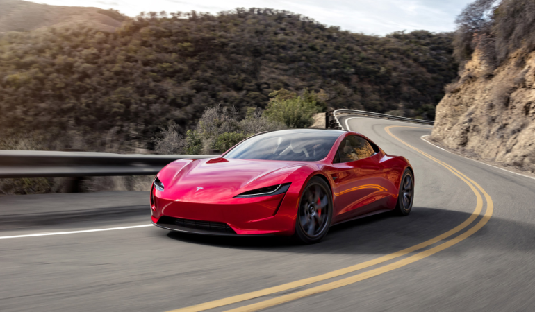 Tesla Roadster Üretimi Başka Bir Tarihe Ertelendi!
