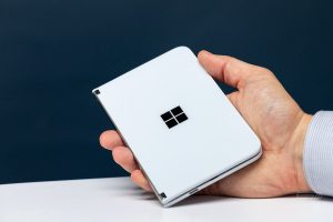 Microsoft Surface Duo, Yaz 2021'e kadar Android 11 aktüellemesini alacak: Rapor