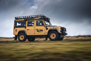 Land Rover Classic Defender Works V8 Trophy, dünya çapında 25 birimle hudutludur