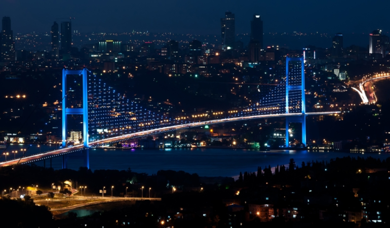 İstanbul’da İki Kıta Arasına HIZRAY!