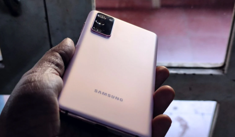 Samsung’dan Galaxy F62 İçin İlk Detay Geldi!