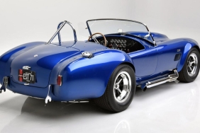 carroll-shelby-1966-cobra-427-super-snake-06-1614148390