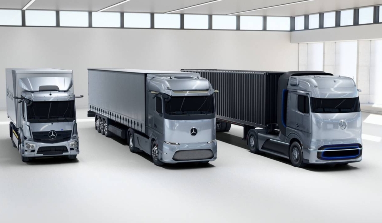 Mercedes’in sahibi, Daimler Trucks’ın özerklik ve EV’leri kovalamak için tek başına ismini değiştiriyor