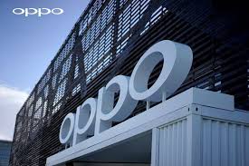 OPPO, yansıtıcı aynaya sahip çift taraflı açılır kameralı bir Akıllı Telefon tasarımının patentini aldı