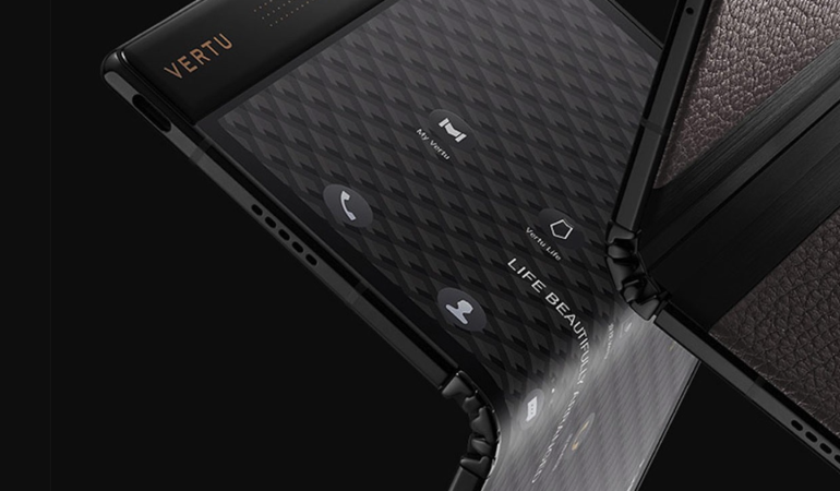 Vertu’nun Ayxta Fold 5G’si İlk “Lüks” Katlanabilir Telefon!