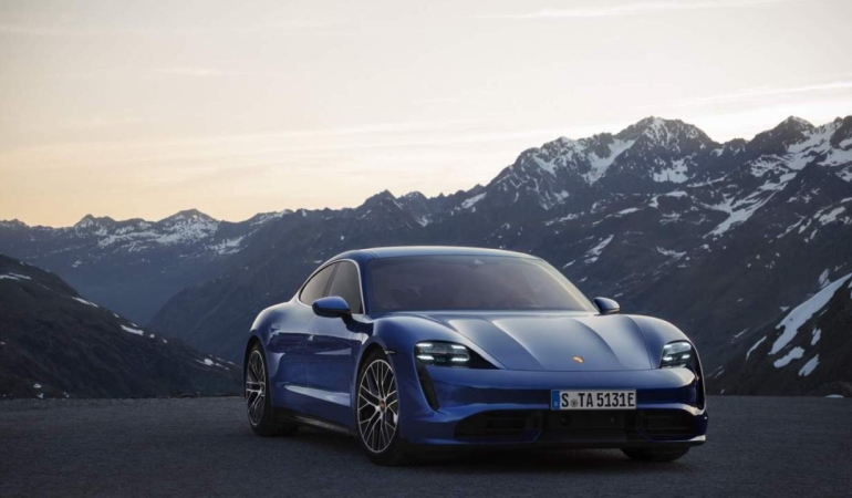 Porsche, Taycan EV’yi erken benimseyenlere bazı güzel haberler veriyor