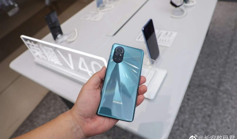 Honor V40 Lite Luxury Edition, 66W Hızlı Şarj desteğiyle gelecek