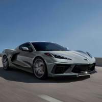 Chevrolet, üç yeni 2022 Corvette rengini tanıttı