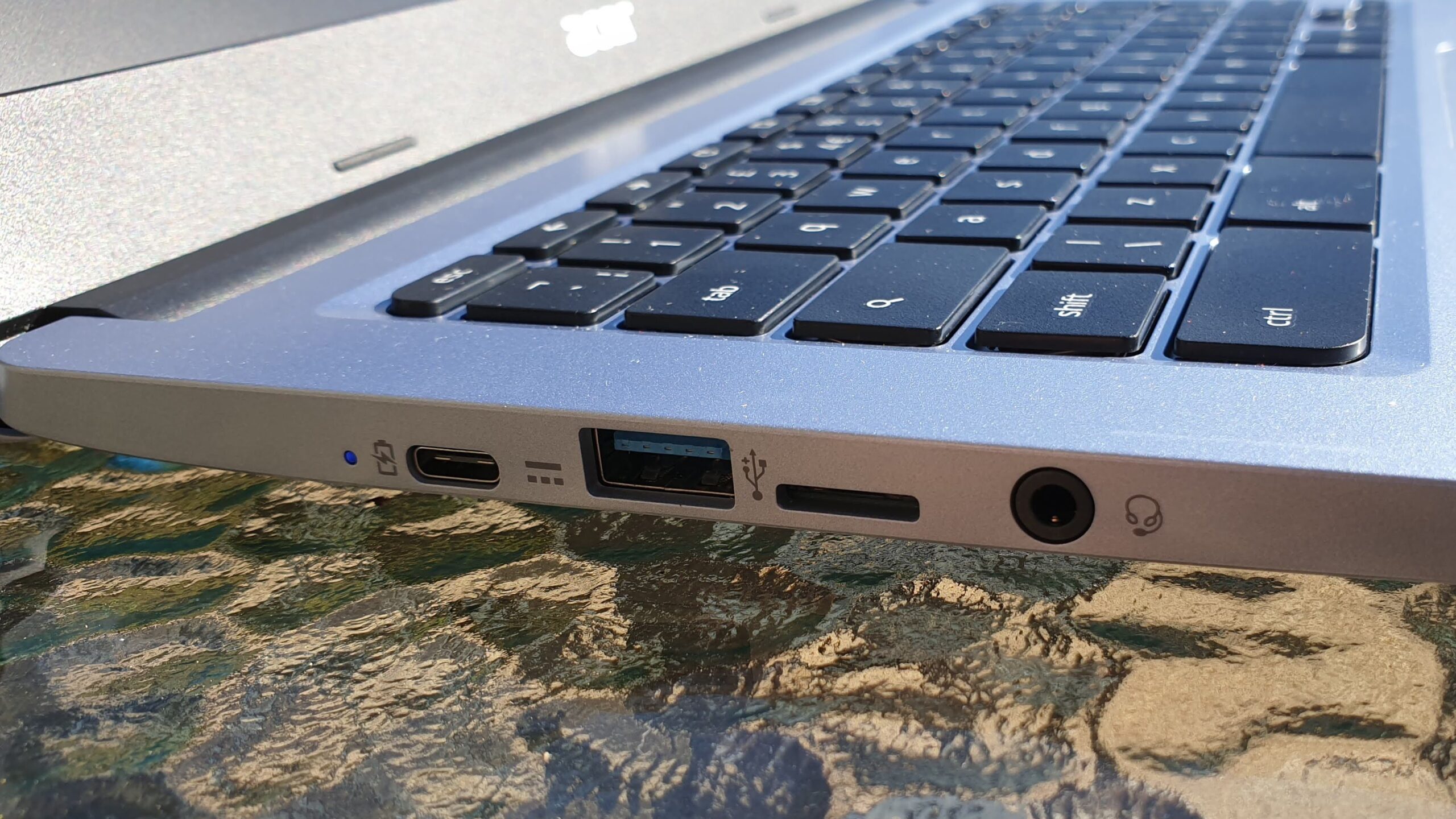 acer_cb314_review_ports-scaled