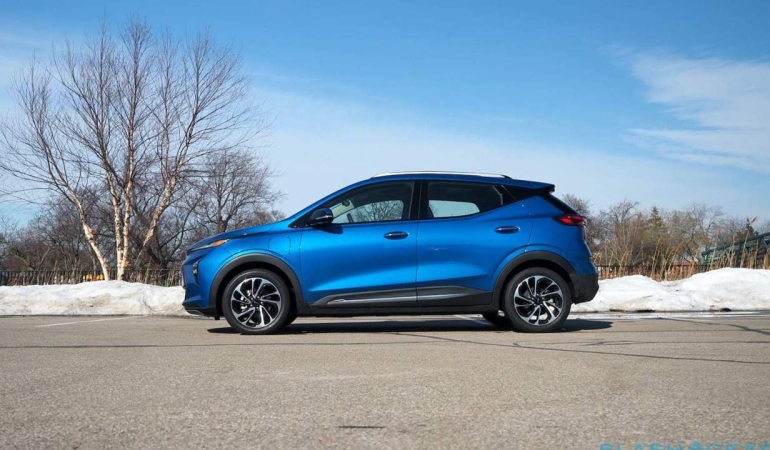 Chevy Bolt EV’ler, pil yangınlarını önlemek için bir yazılım güncellemesine sahip