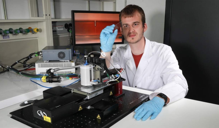 Yeni 3D yazıcı, yapıları yalnızca birkaç mikron boyunca yazdırabilir