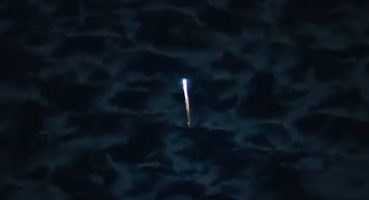 Uluslararası Uzay Ajansı’ndan Bir Parçanın Yanarak Atmosfere Girdiği Anı Gösteren Video