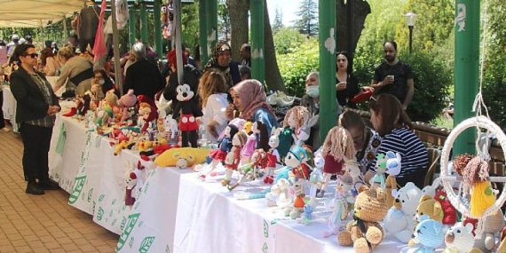 4 Çankaya Evinde Ortak Yılsonu Sergisi