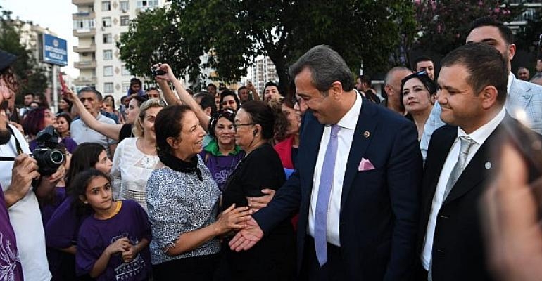 Adana’da jakaranda coşkusu