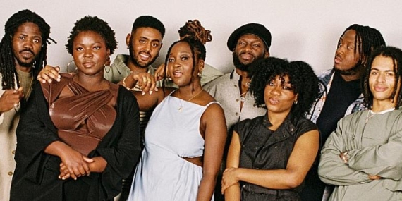 Afrika kökenli sekiz müzisyenden oluşan Kokoroko caz ve afrobeat’in heyecanını 28 Mayıs’ta Zorlu PSM’ye taşıyor!