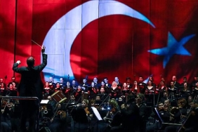 akmin-kalbi-turk-telekom-opera-salonunda-gala-gecesine-ozel-performans.jpg