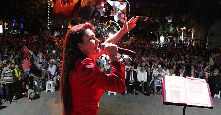 Antalya’da 19 Mayıs coşkuyla kutlandı