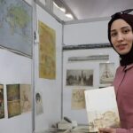 bir-zamanlarin-smsi-kartpostallar-kitap-fuarinda.jpg