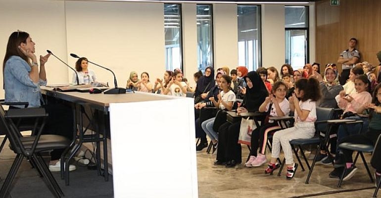 Çocuklar, Yazar Ayşegül Dede ile eğlenceli vakit geçirdi