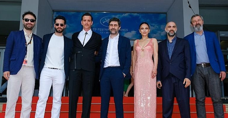 Emin Alper’in Yeni Filmi ‘Kurak Günler’in   Dünya Prömiyeri Cannes Film Festivali’nde Gerçekleştirildi