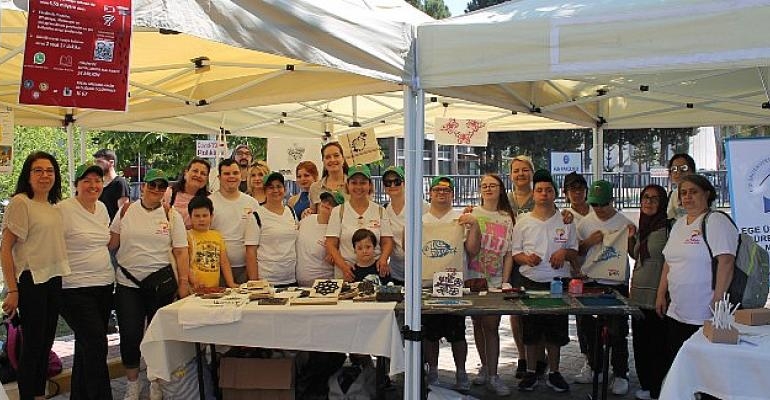 EÜ Öğrenci Toplulukları Bahar Şenliklerine renk kattı