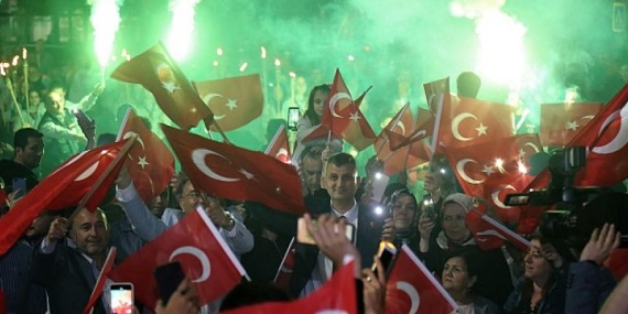 Gölcük’te 19 Mayıs Coşkusu Zirve Yaptı
