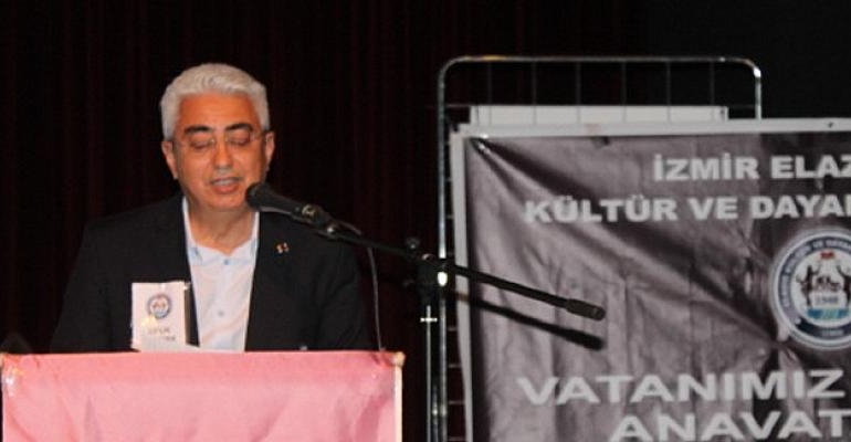 İzmir’de, Geleneksel Peynirli Ekmek Kır Şöleni Coşkusu
