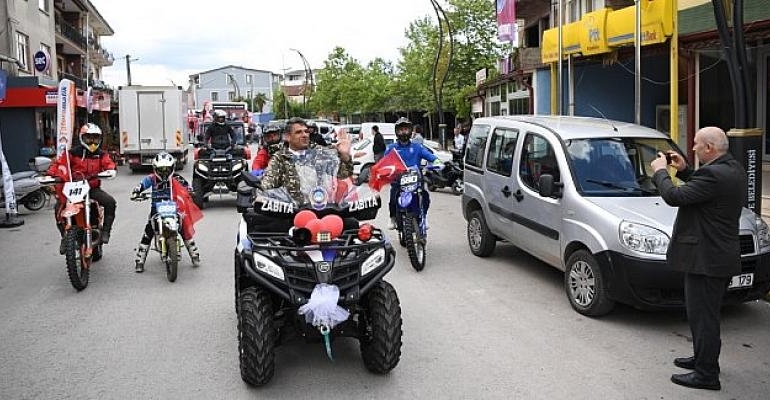 Kartepe’de Dolu Dolu 19 Mayıs
