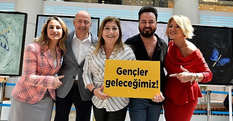 Sesim Resim Sergisi’nin Açılışı Aqua Florya’da Yapıldı