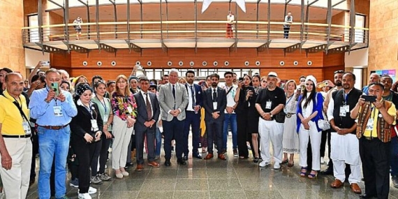 Suluboya Festivali barış mesajlarıyla başladı
