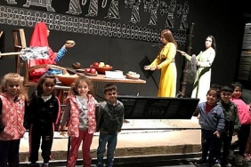 van-buyuksehir-belediyesi-muzeler-haftasi-etkinlikleri-kapsaminda-kres-ogrencilerini-van-muzesi-ile-bulusturdu.jpg