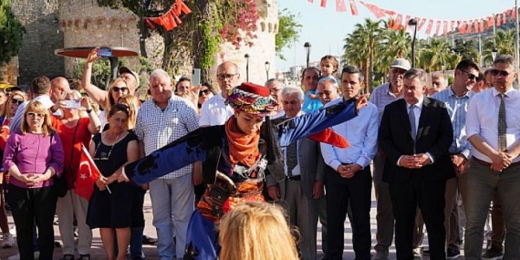 Yarımada Spor Oyunları 2022 büyük bir coşkuyla Çeşme’de başladı!