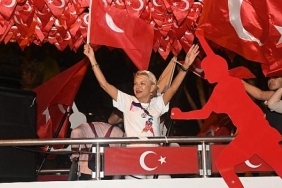 yenisehir-belediyesi-bu-bayramda-da-coskuyu-sokaklara-tasidi.jpg